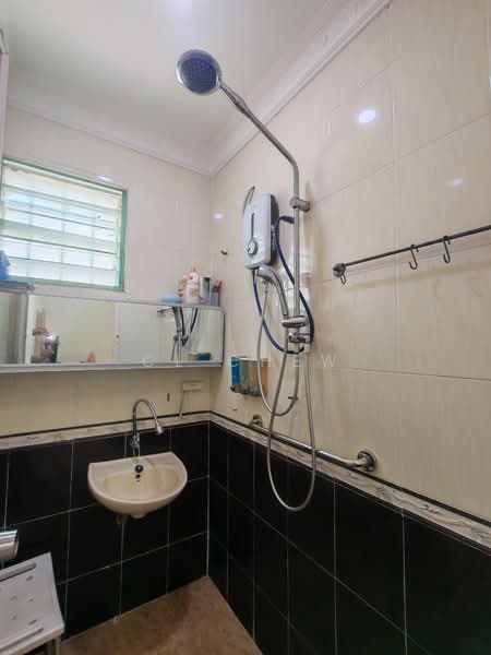Rumah Teres 1 Tingkat untuk Dijual di Taman Sentosa (Klang) - CL Chew - Bathroom - PropertyGuru.com.my