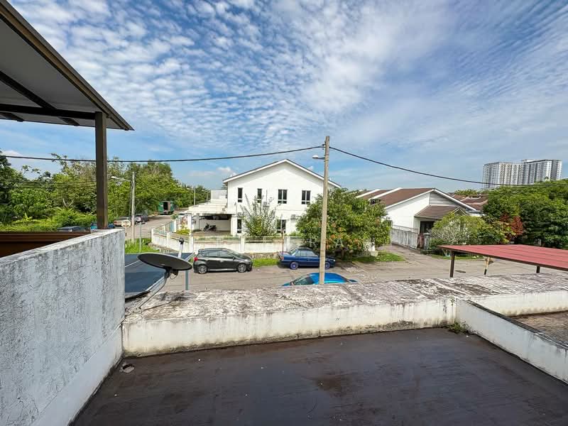 Rumah Teres 2 Tingkat untuk Dijual di Bandar Rinching Seksyen 6 (Semenyih) - Hawa Ibrahim - Exterior - PropertyGuru.com.my