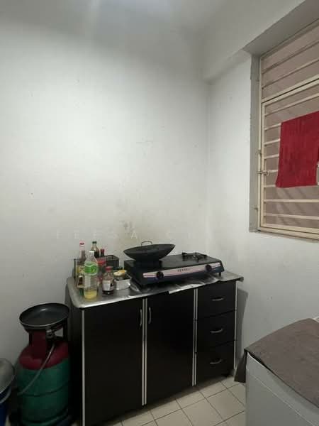 Apartment for Rent at Telaga Emas - Leesa Cheah - Kitchen - PropertyGuru.com.my