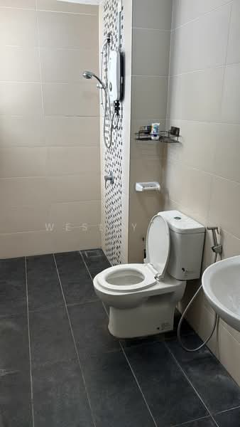 Condominium for Rent at Palace Court (Sri Istana) - Wesley Fu - Bathroom - PropertyGuru.com.my
