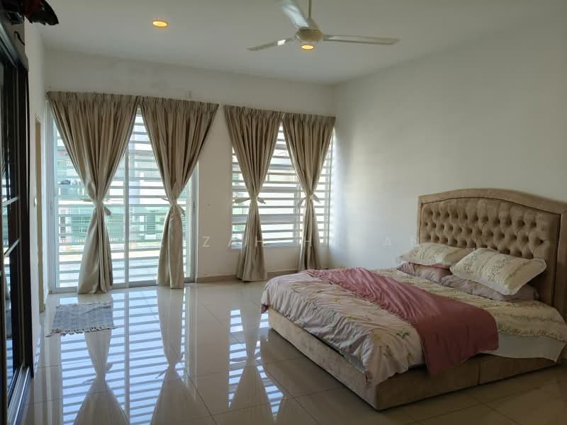 Terraced House for Sale in Bandar Sri Sendayan (Negeri Sembilan) - Azizah Hasan - PropertyGuru.com.my