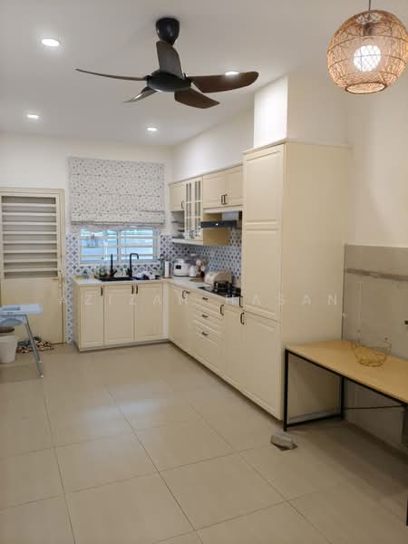 Terraced House for Sale in Bandar Sri Sendayan (Negeri Sembilan) - Azizah Hasan - PropertyGuru.com.my