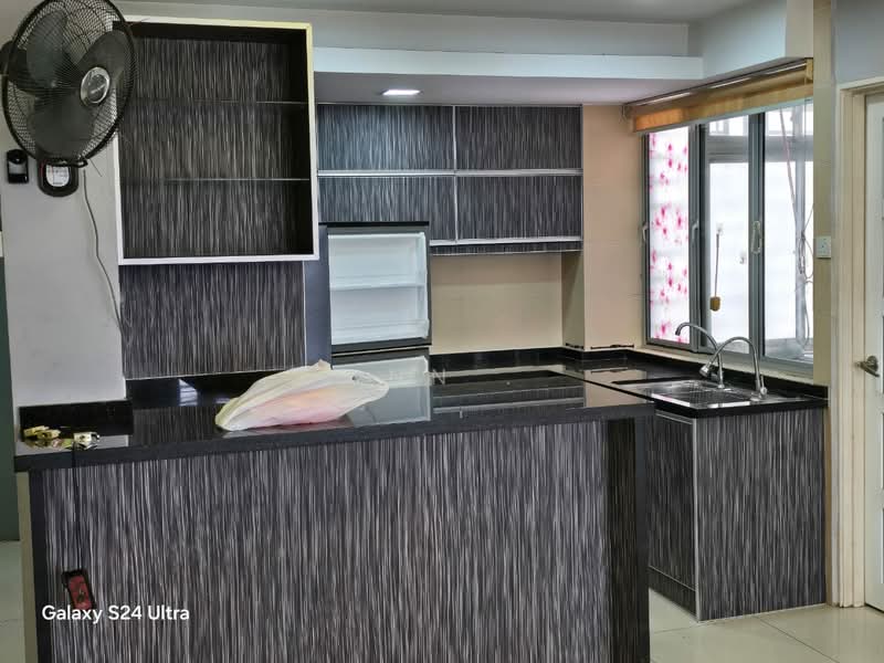 Servis Apartment untuk Disewa di Main Place Residence - Ann . - Kitchen - PropertyGuru.com.my