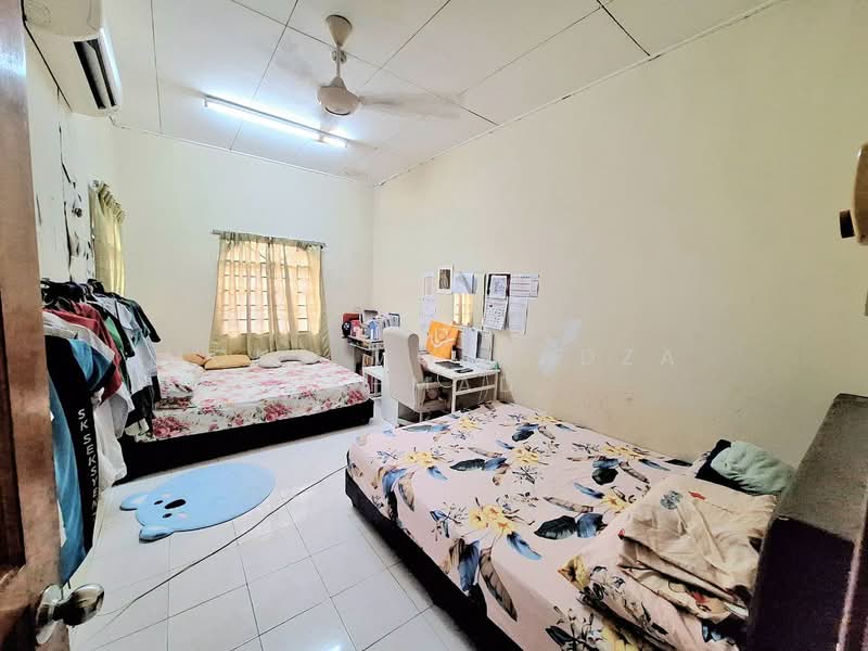 Rumah Teres 2 Tingkat untuk Dijual di Seksyen 7 (Shah Alam) - Mohd Mortadza Ahmad - PropertyGuru.com.my