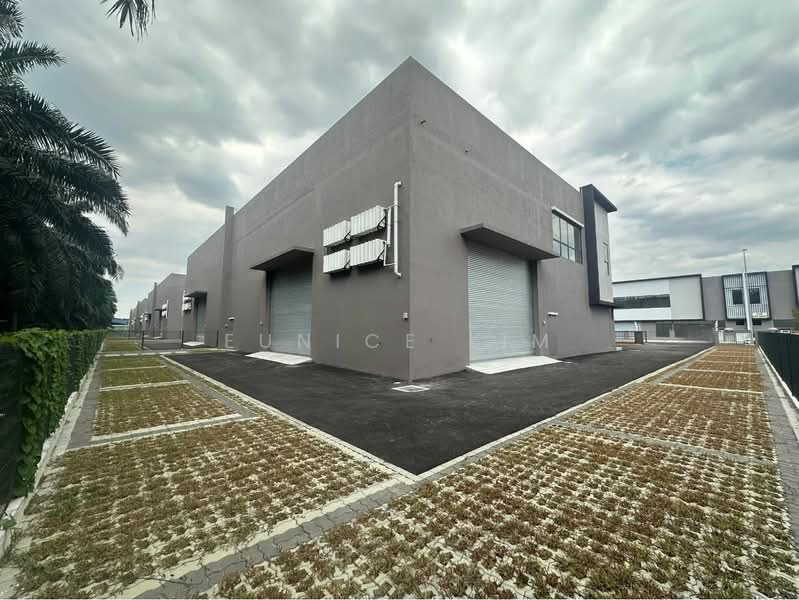 Factory for Rent in Taman Perindustrian Air Hitam (Klang) - Eunice Lim - Exterior - PropertyGuru.com.my