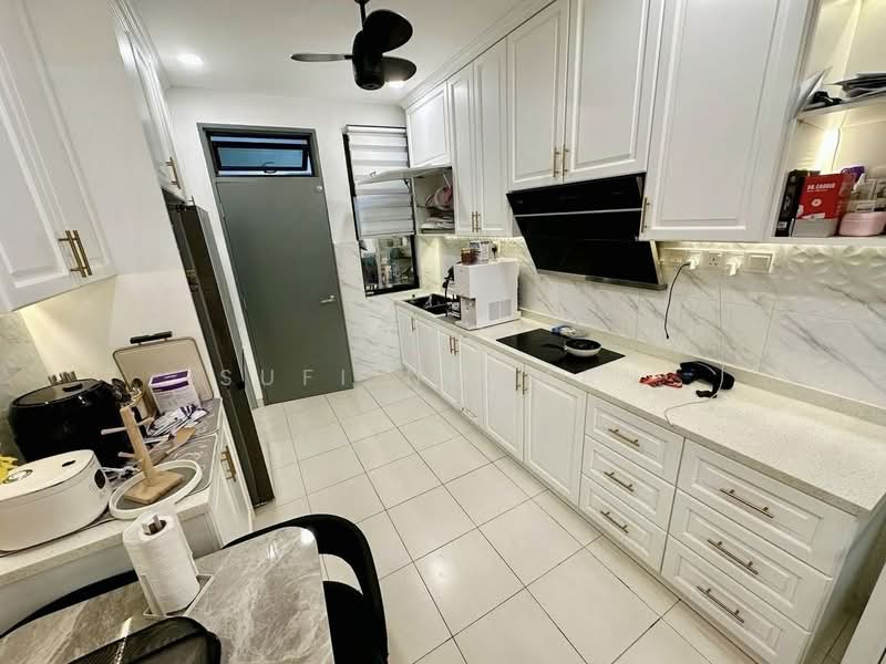 2-storey Terraced House for Sale in Taman Bestari Perdana (Pasir Gudang) - Sufi Norman - Kitchen - PropertyGuru.com.my
