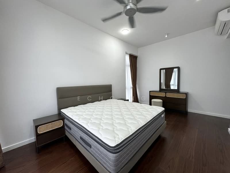 Servis Apartment untuk Dijual di Park Regent @Desa Park City - Echo Ng - Bedroom - PropertyGuru.com.my