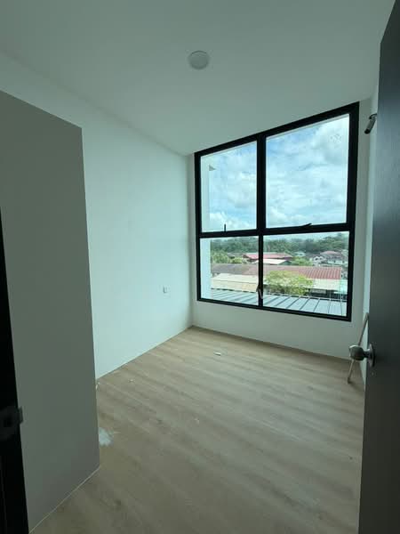 Kondominium untuk Dijual di Ava Eight - Jay Law - PropertyGuru.com.my