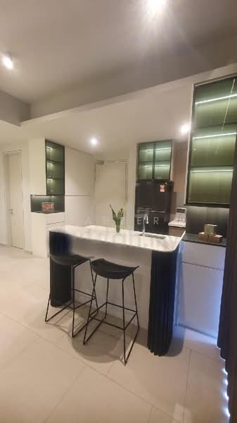 Service Residence for Rent at Isola - Tabber Tan - Kitchen - PropertyGuru.com.my