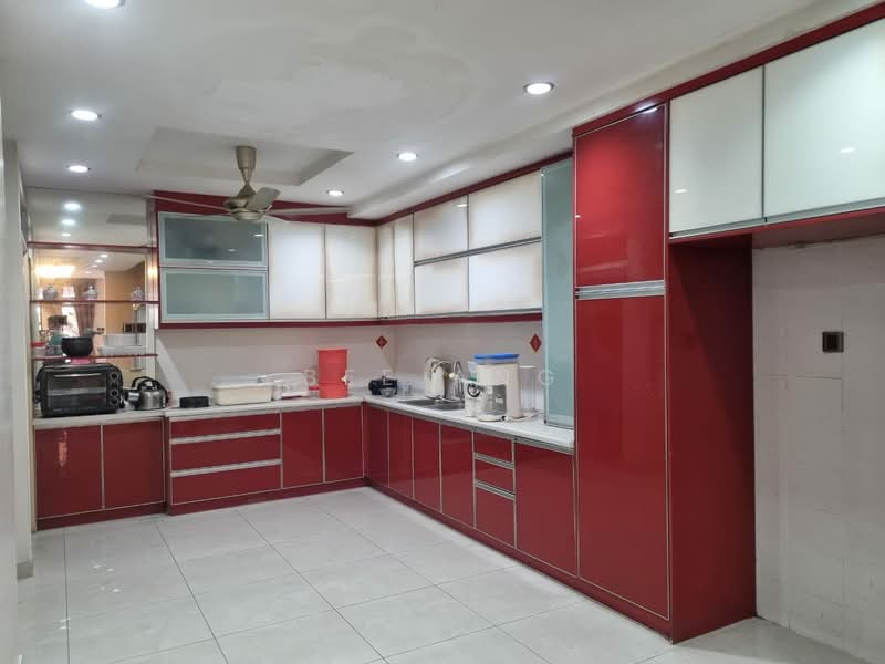 Semi-Detached House for Sale in Taman Aman Perdana (Kapar) - Bee Ang - Kitchen - PropertyGuru.com.my