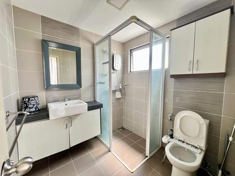 Service Residence for Sale at TTDI Adina - Nur Alia Omar - Bathroom - PropertyGuru.com.my