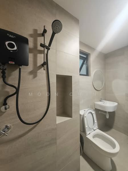 Kondominium untuk Disewa di Skyline KL - Moon Chin - Bathroom - PropertyGuru.com.my