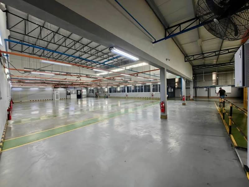 Kilang untuk Disewa di Taman Desa Cemerlang (Ulu Tiram) - Sky Tan - Interior - PropertyGuru.com.my