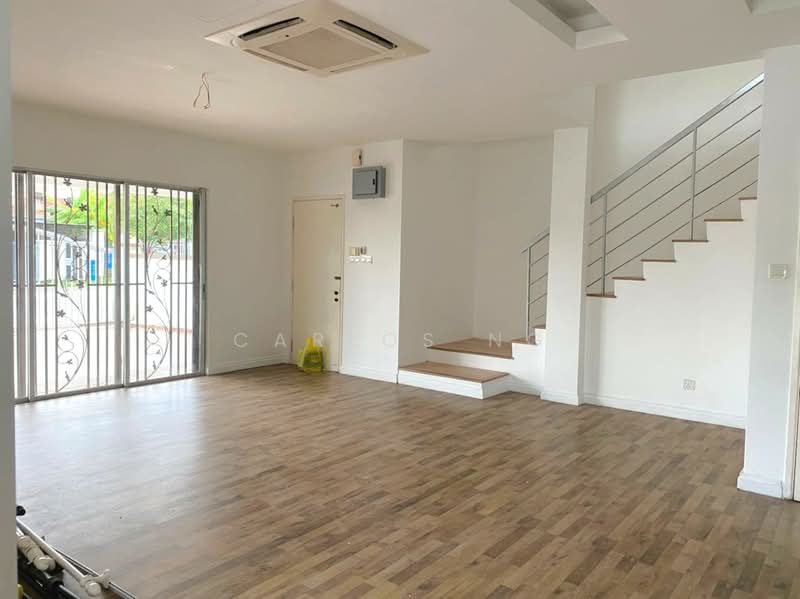 2-storey Terraced House for Rent in Sunway Alam Suria (Shah Alam) - Carlos Ng - Living Room - PropertyGuru.com.my