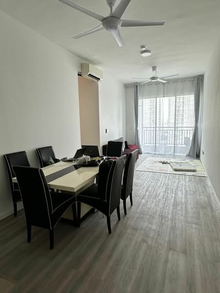 Lakefront Residence - 2