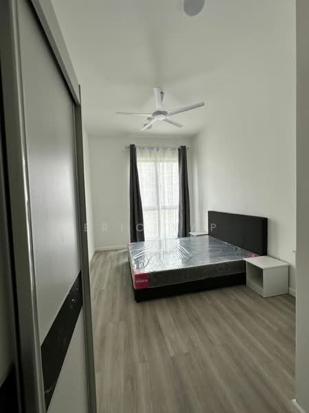 Condominium for Rent at Lakefront Residence - Eric Yap - Bedroom - PropertyGuru.com.my