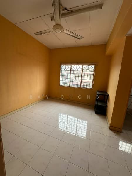 2.5-storey Terraced House for Rent in Taman Desa Karunmas (Balakong) - Ray Chong - Interior - PropertyGuru.com.my