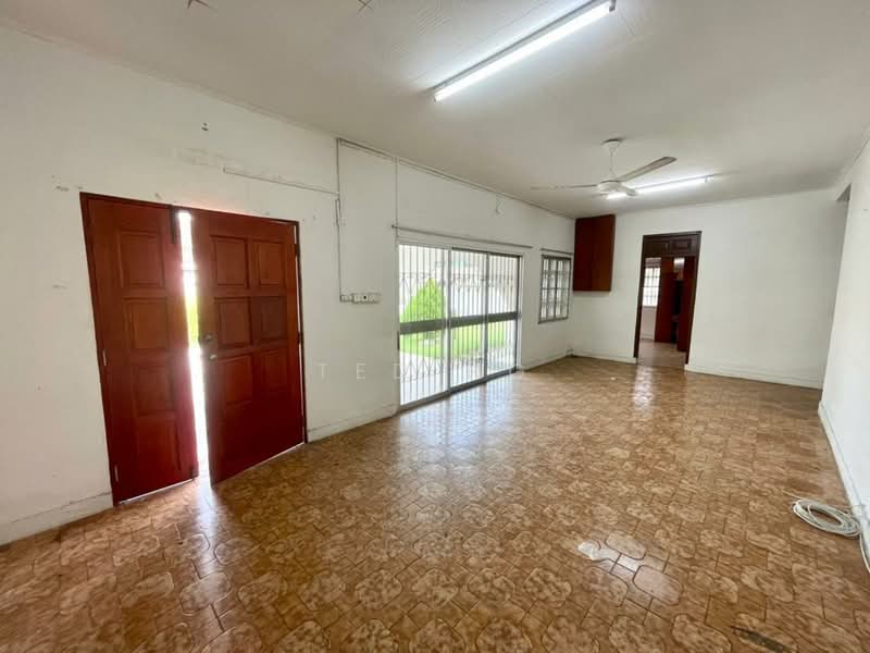 Bungalow for Sale in Tanjung Bungah (Penang) - TED NG - Living Room - PropertyGuru.com.my
