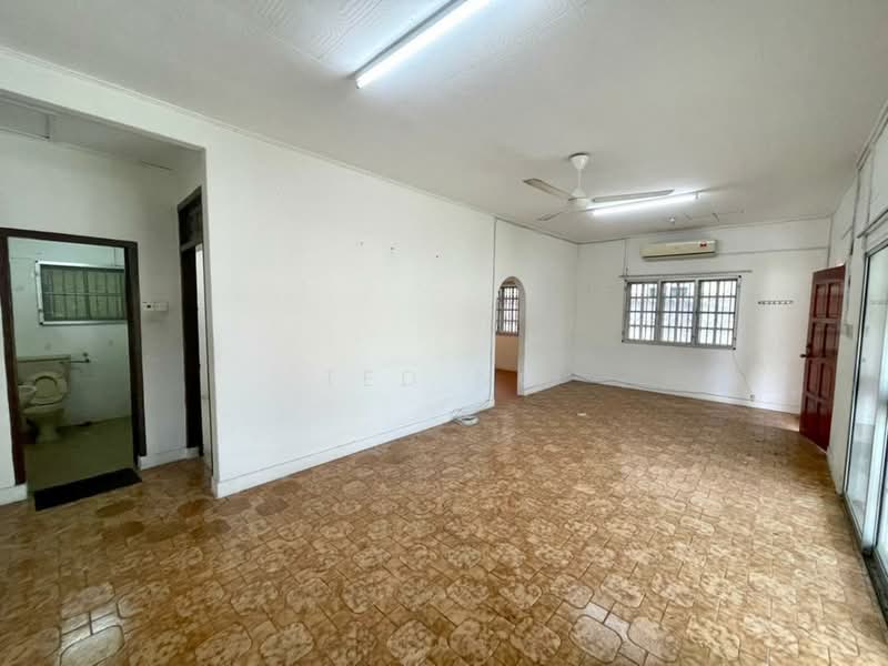 Bungalow for Sale in Tanjung Bungah (Penang) - TED NG - Living Room - PropertyGuru.com.my