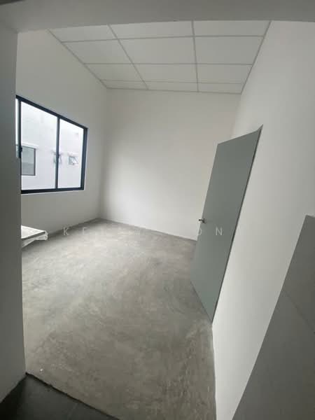 Shop for Rent in Austin Crest (Johor Bahru) - Kelly Wong - Interior - PropertyGuru.com.my