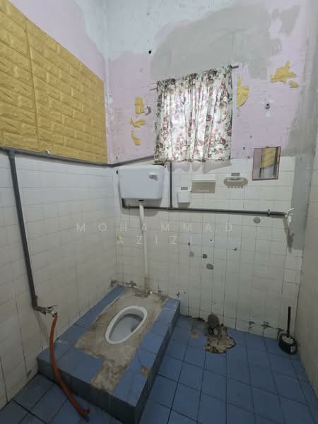 1-storey Terraced House for Sale in Taman Seri Mahkota Aman (Kuantan) - Mohammad Azizi - PropertyGuru.com.my