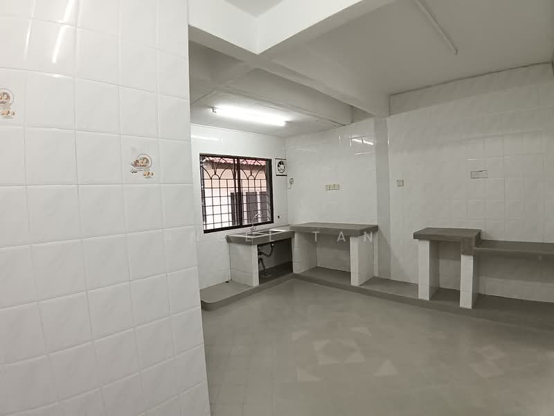 2-storey Terraced House for Rent in BANDAR PUCHONG JAYA (Puchong) - Angel Tan - Kitchen - PropertyGuru.com.my