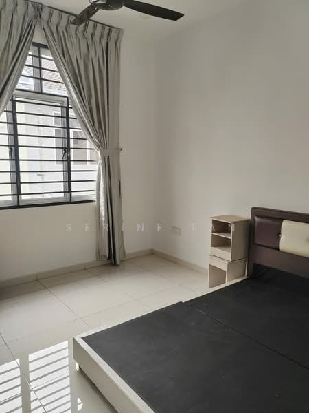 Rumah Teres untuk Disewa di Taman Mutiara Rini (Skudai) - Serine Tan - Bedroom - PropertyGuru.com.my