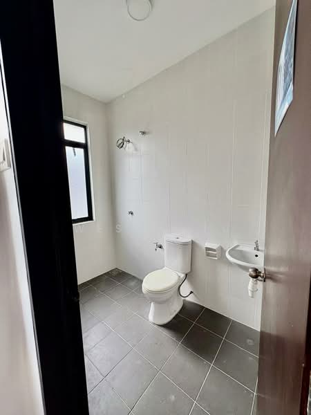 Terraced House for Rent in Kajang East (Semenyih) - Wesley Fu - Bathroom - PropertyGuru.com.my