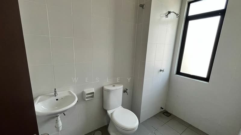 Terraced House for Rent in Kajang East (Semenyih) - Wesley Fu - Bathroom - PropertyGuru.com.my