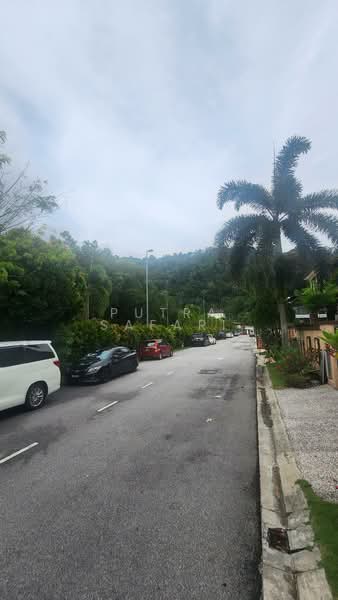 Cluster House for Sale in Ampang Saujana (Ampang) - Putra Safari - PropertyGuru.com.my