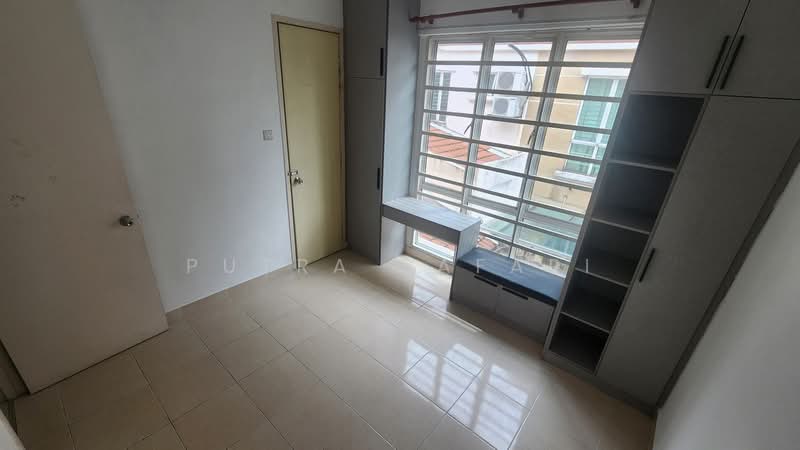 Cluster House for Sale in Ampang Saujana (Ampang) - Putra Safari - PropertyGuru.com.my