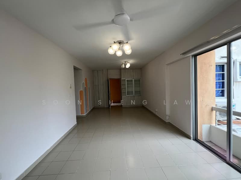 Kondominium untuk Dijual di Vista Tasik - Soon Sheng Law - Living Room - PropertyGuru.com.my