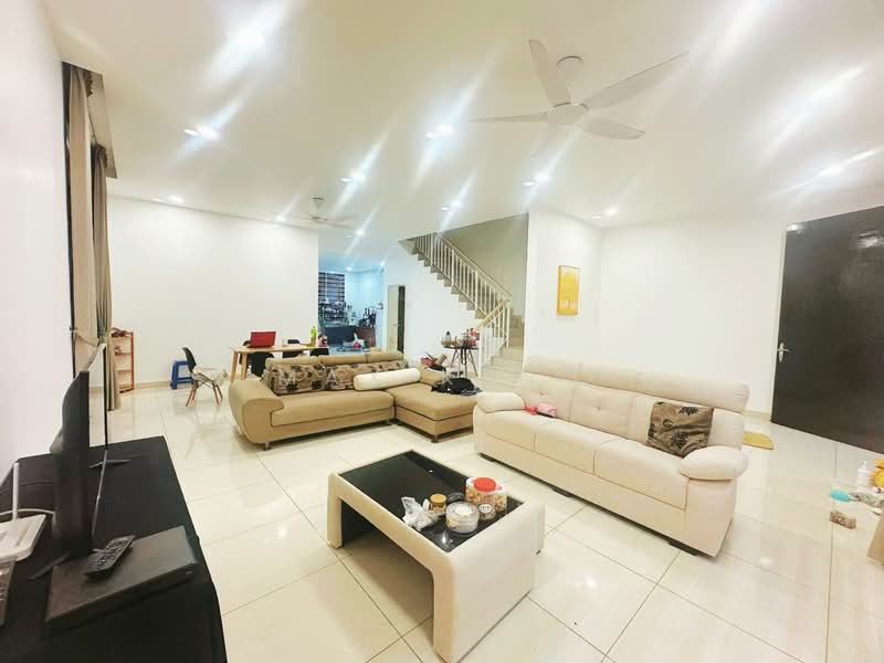 Semi-Detached House for Sale in Ulu Tiram (Johor) - Max Keng - Living Room - PropertyGuru.com.my