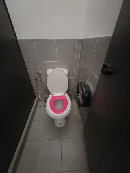 Shop / Office for Rent in Rawang (Selangor) - Yean Ma - Bathroom - PropertyGuru.com.my