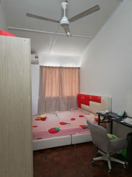Rumah Teres 2 Tingkat untuk Dijual di Taman Sri Rampai (Wangsa Maju) - Emily Thea - Bedroom - PropertyGuru.com.my