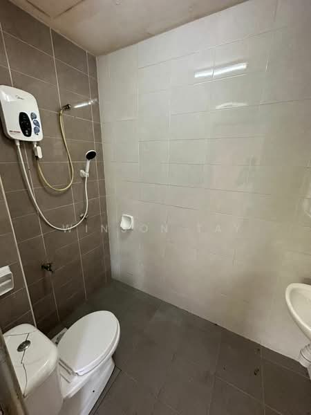 Semi-Detached House for Sale in Taman Tasik Semenyih (Semenyih) - Winson Tay - PropertyGuru.com.my