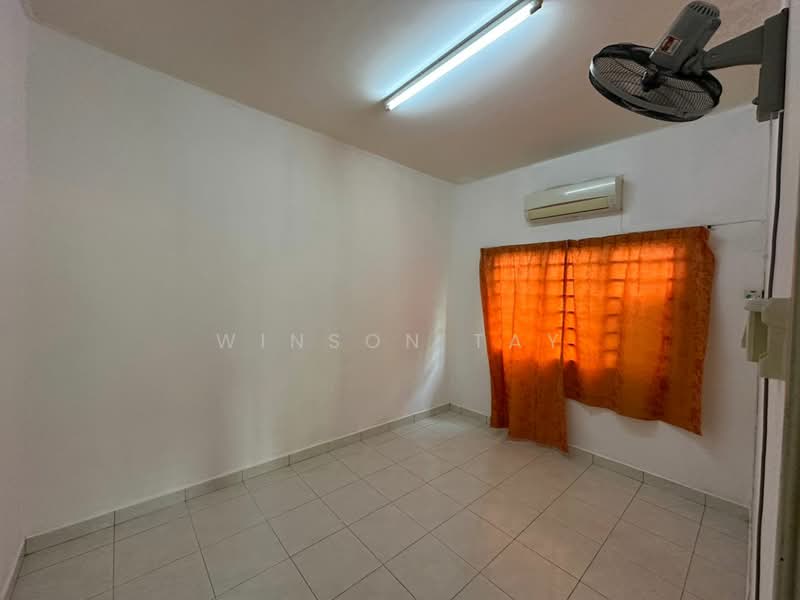 Semi-Detached House for Sale in Taman Tasik Semenyih (Semenyih) - Winson Tay - PropertyGuru.com.my