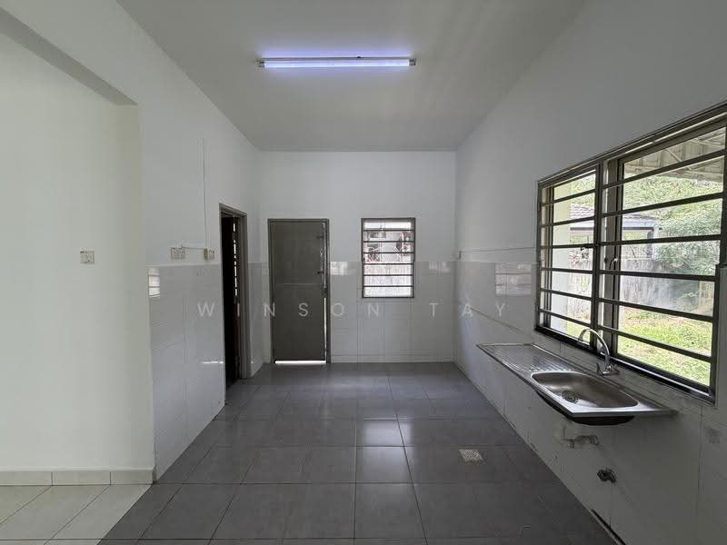 Rumah Berkembar untuk Dijual di Taman Tasik Semenyih (Semenyih) - Winson Tay - Kitchen - PropertyGuru.com.my