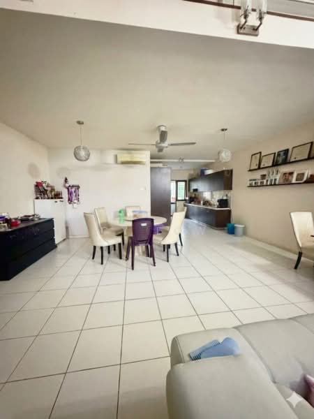 3-storey Terraced House for Sale in Taman Tasik Damai (Sungai Besi) - CY Low - Living Room - PropertyGuru.com.my