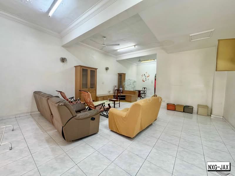 Rumah Teres 2 Tingkat untuk Dijual di Taman Berkeley (Klang) - Daniel Kok - Living Room - PropertyGuru.com.my