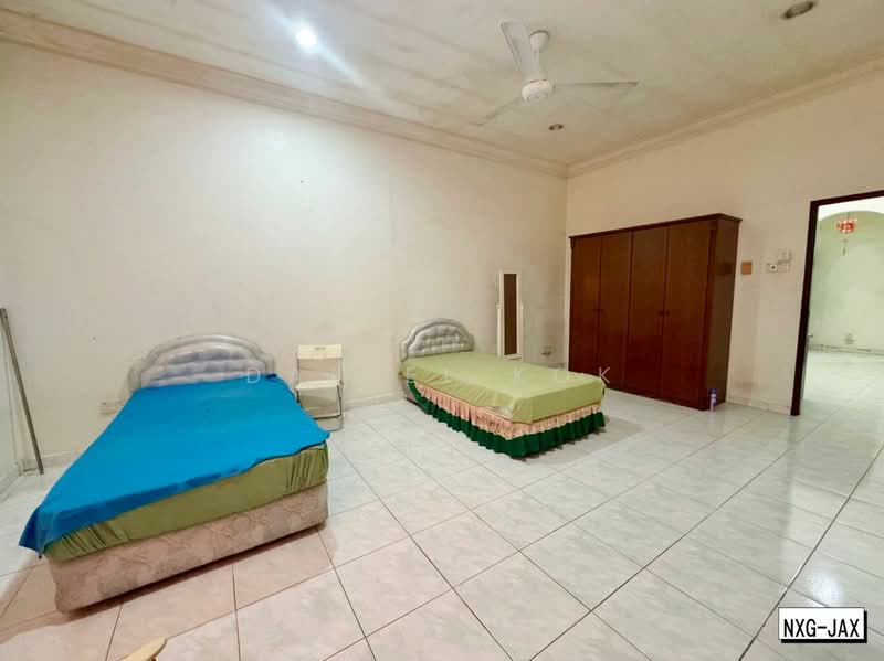 Rumah Teres 2 Tingkat untuk Dijual di Taman Berkeley (Klang) - Daniel Kok - Bedroom - PropertyGuru.com.my