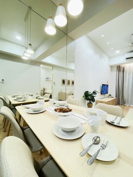 Servis Apartment untuk Disewa di Ooak Serviced Apartments @ Kiara 163 - Anthony Lim - Dining Room - PropertyGuru.com.my