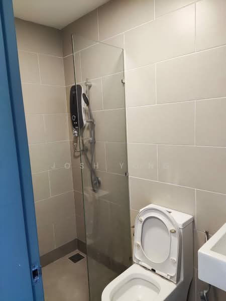 Servis Apartment untuk Disewa di Fortune Centra - Josh Yong - Bathroom - PropertyGuru.com.my