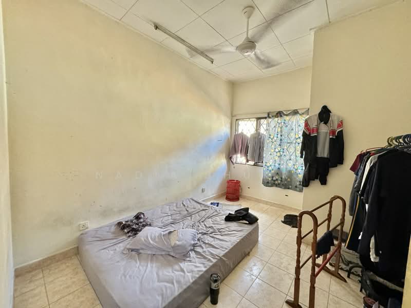 Rumah Teres 2 Tingkat untuk Dijual di Bukit Jelutong (Shah Alam) - Nadia Shukri - Bedroom - PropertyGuru.com.my