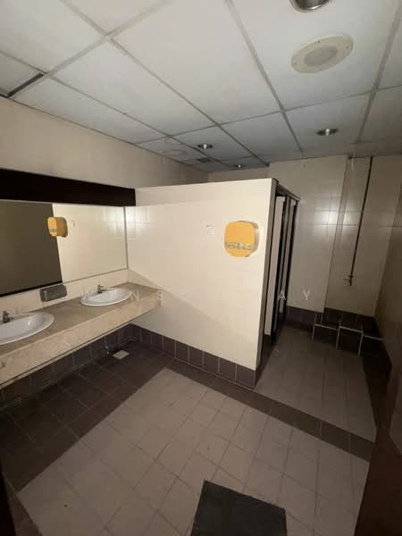 Pejabat untuk Dijual di KLCC (KL City Centre) - Winson Tay - PropertyGuru.com.my