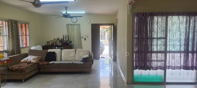 Rumah Banglo untuk Dijual di Seksyen 5 (Petaling Jaya) - Jack Soo - Living Room - PropertyGuru.com.my