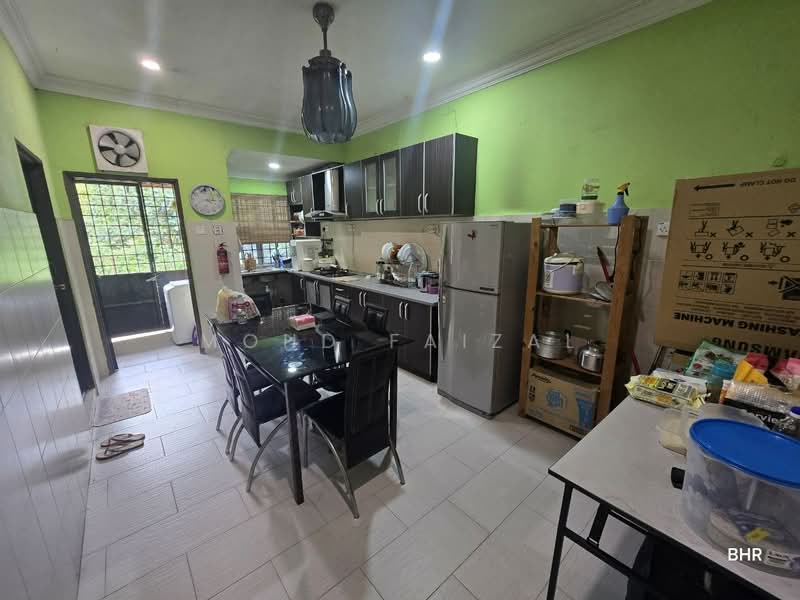 Rumah Teres 1 Tingkat untuk Dijual di Bandar Baru Bangi (Selangor) - Mohd Faizal - Kitchen - PropertyGuru.com.my