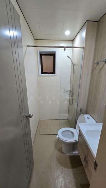 Servis Apartment untuk Disewa di YOUTH CITY - Amirun Kinanah - Bathroom - PropertyGuru.com.my