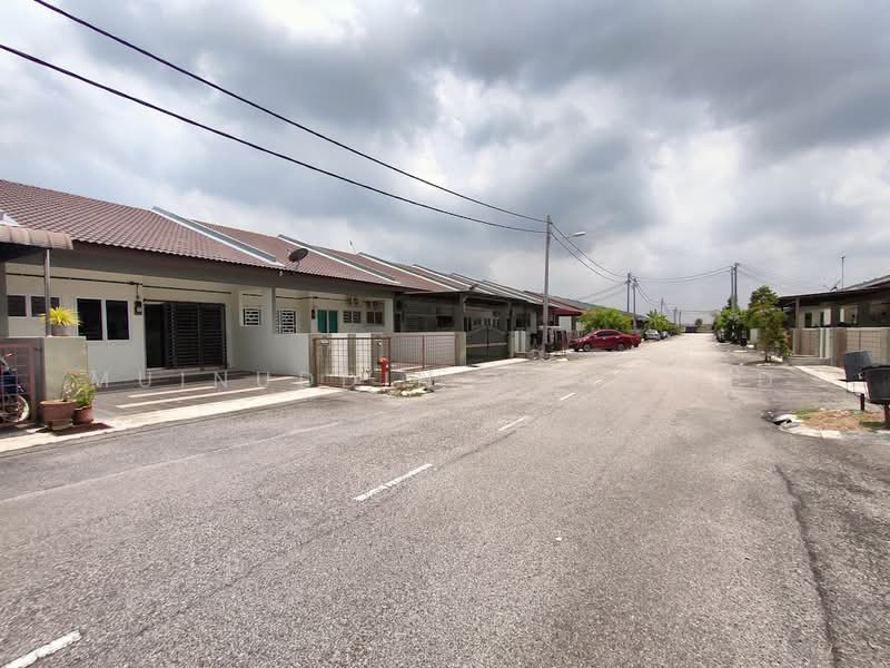 Rumah Teres 1 Tingkat untuk Disewa di Sitiawan (Perak) - Muinuddin Muhamad - Exterior - PropertyGuru.com.my