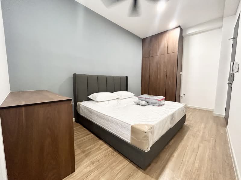 Servis Apartment untuk Dijual di Sunway Velocity TWO - Aaron Tan - PropertyGuru.com.my